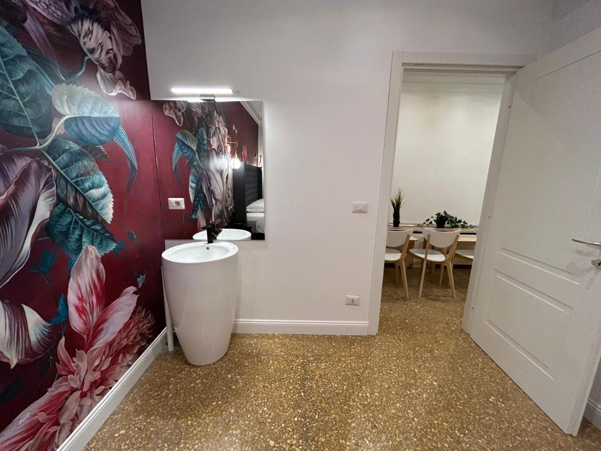 Raffaello'S Place Róma Kültér fotó